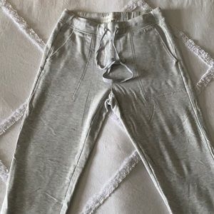 Lou & Grey signature soft joggers